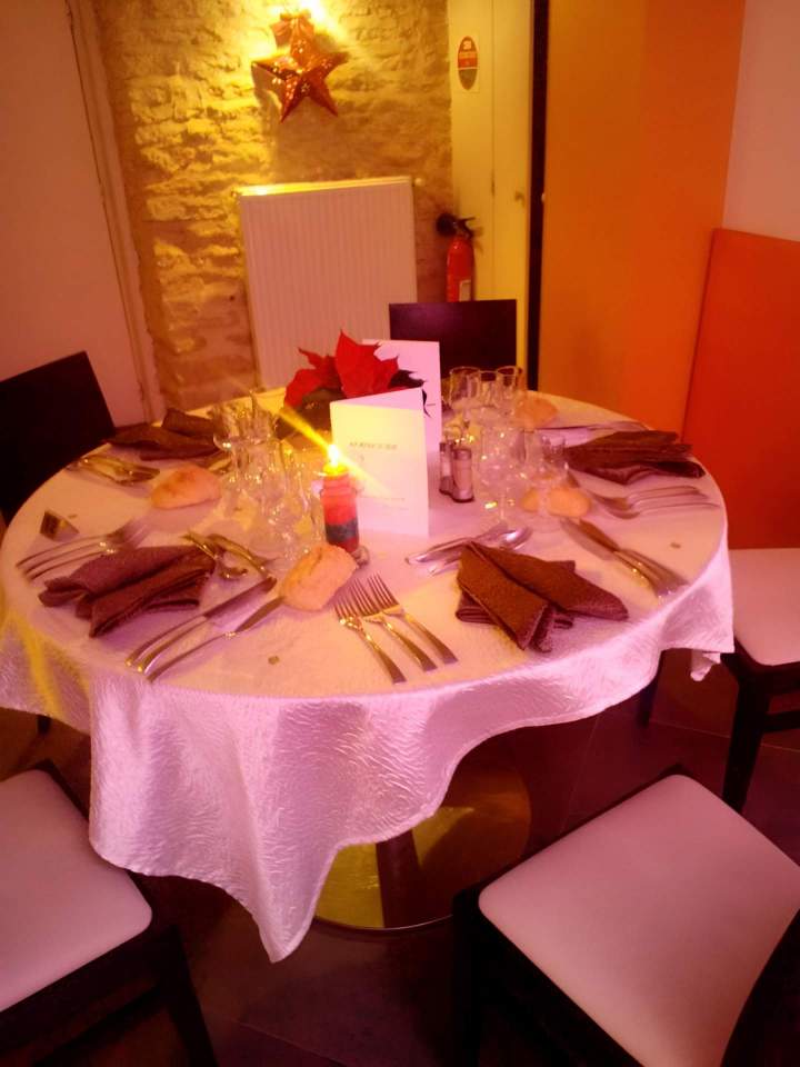 Table de restaurant Alésia